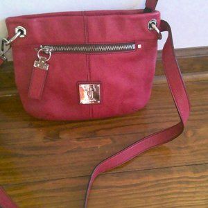 TIGNANELLO DEEP RED LEATHER SHOULDER BAG WITH ADJUSTABLE STRAPS-NEW